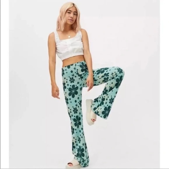 UO Urban Outfitters Bryn Retro Floral Print Pull-On Flare Pants Vintage Size S-P - Picture 15 of 15